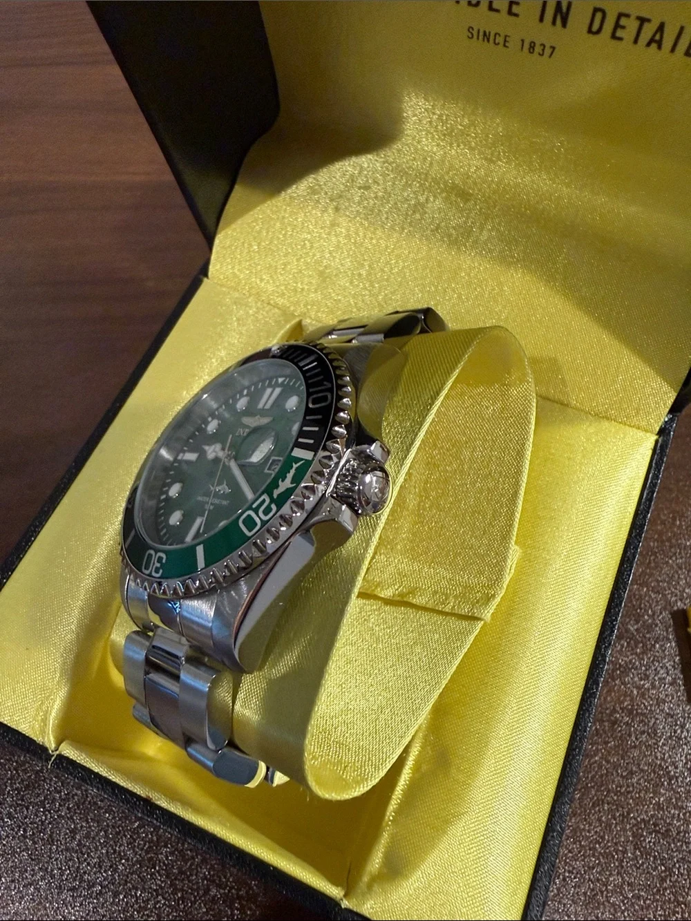 Invicta Men's Green Dial Stainless Steel Dive-Style Watch